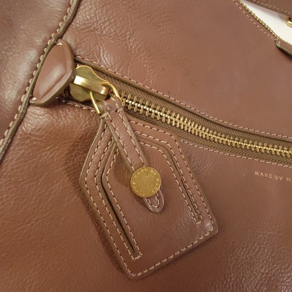 Marc by Marc Jacobs Globetrotter Wild Wild Willa Hobo Brown Bag Shoulder - Picture 7 of 12